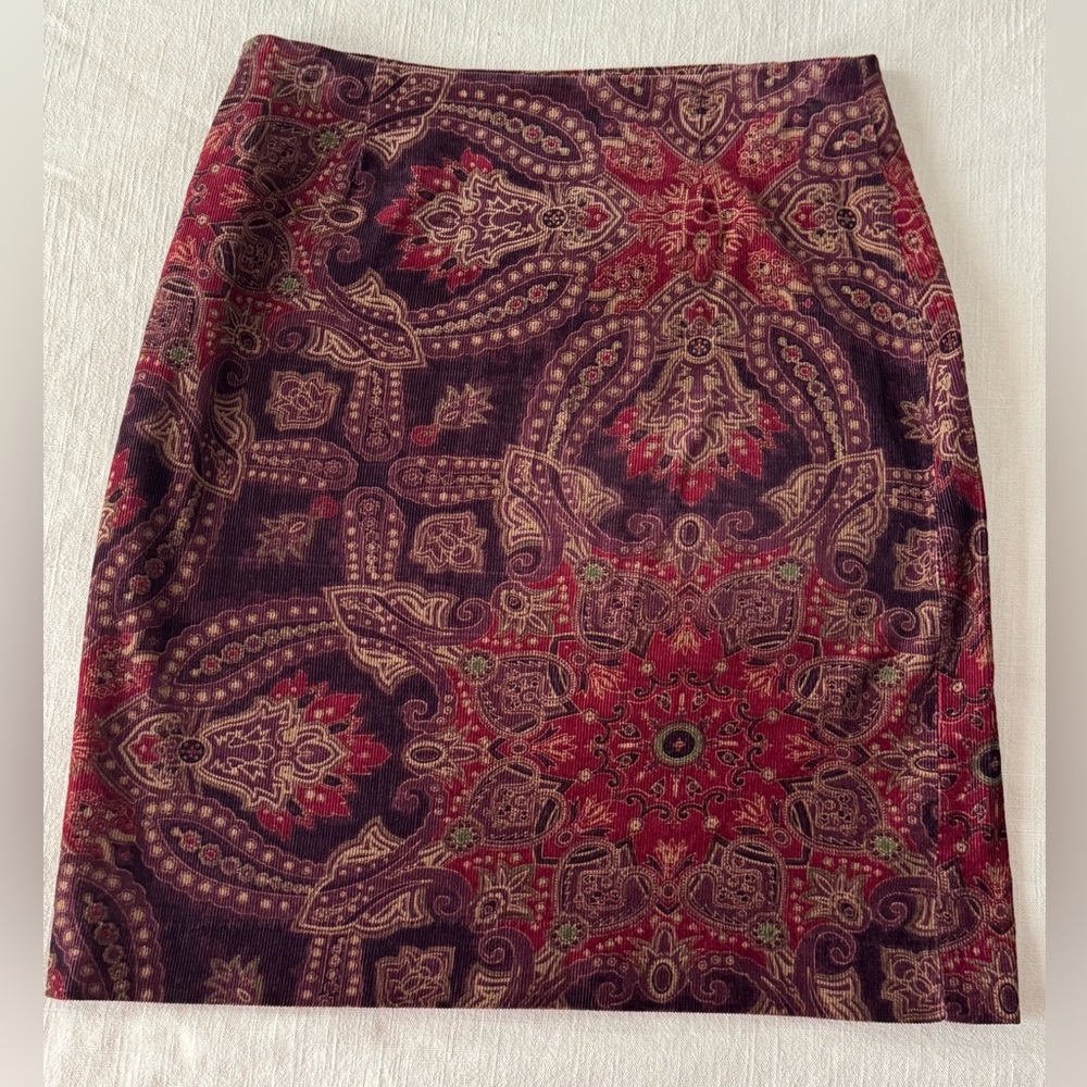 St. John's Bay Paisley Skirt 100% Cotton Women’s Skirt Size 4 Suede-Feel